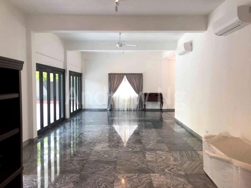 6 Bed Bungalow (Landed) for Rent in Sixth Avenue - Image 3