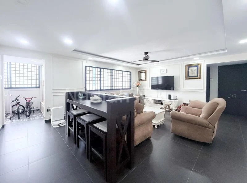 Jumbo HDB for Sale in  420 Woodlands Street 41 - Image 12