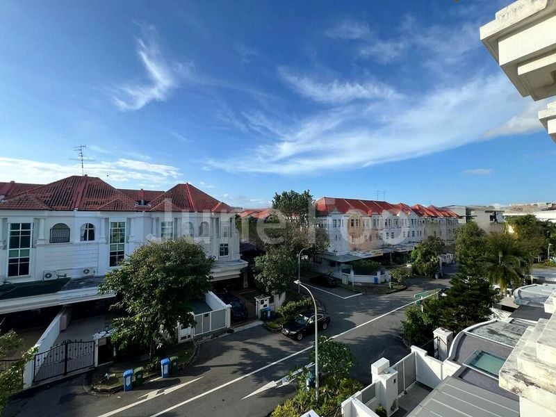 Room (Landed) for Rent in  Koh Sek Lim Road - Image 12