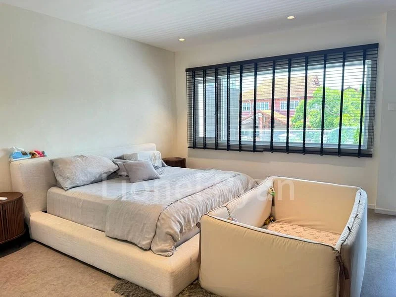 4 Bed Terraced House (Landed) for Sale in Jalan Angin Laut - Image 5