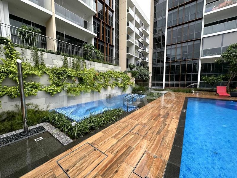 2 Bed Condo for Rent in  The Gazania - Image 12