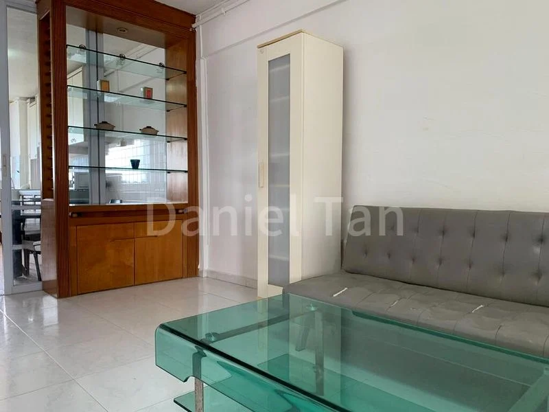 3 Room (3A) HDB for Rent in 403 Sin Ming Avenue - Image 1