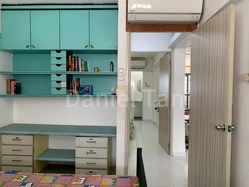 3 Room (3A) HDB for Rent in 403 Sin Ming Avenue - Image 4