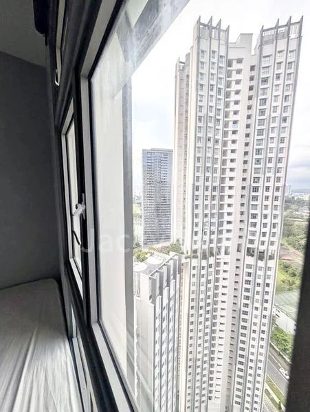 Master Room (HDB) for Rent in  32 Margaret Drive - Image 3