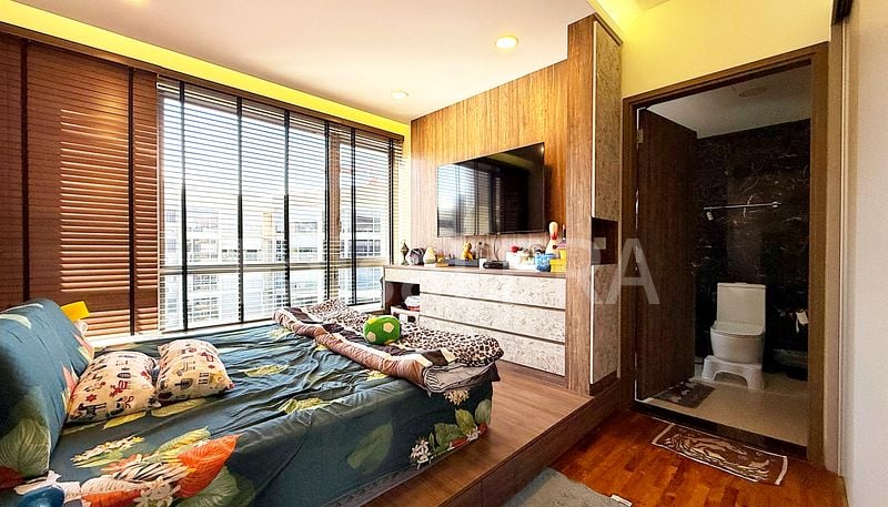 3 Bed Condo for Sale in  Palm Isles - Image 7