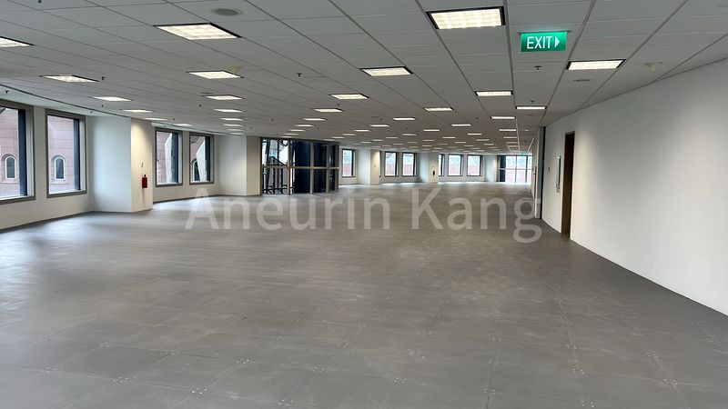 Office for Rent in  Centennial Tower - Image 17