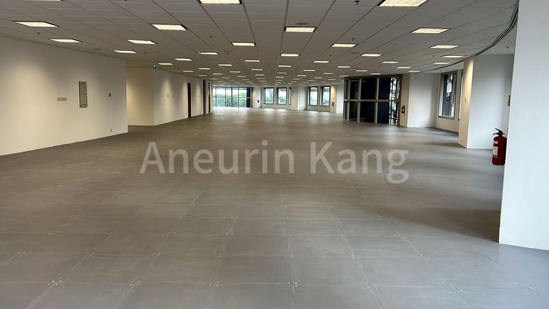 Office for Rent in  Centennial Tower - Image 13