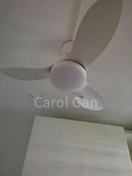 Room (HDB) for Rent in  422 Ang Mo Kio Avenue 3 - Image 4