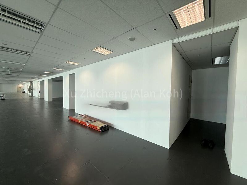 Office for Rent: Capital Square - Image 8