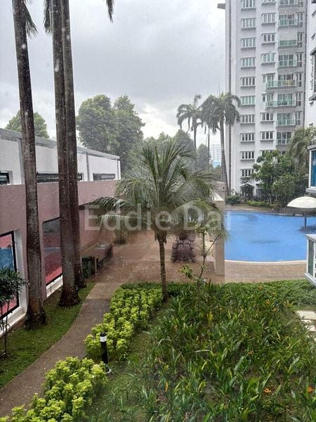 Master Room (Condo) for Rent in  The Warren - Image 8