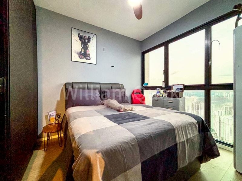 3 Bed Condo for Sale in Avenue South Residence - Image 10