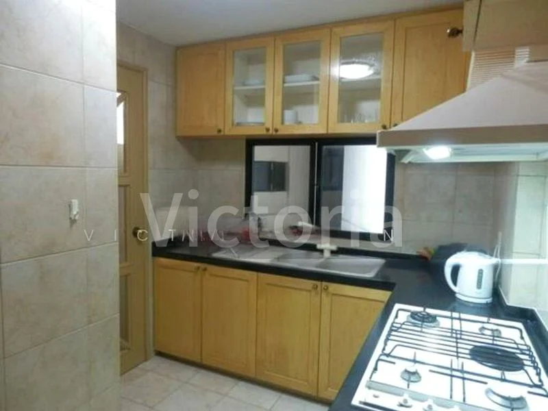 Common Room (Condo) for Rent in Heritage View - Image 5