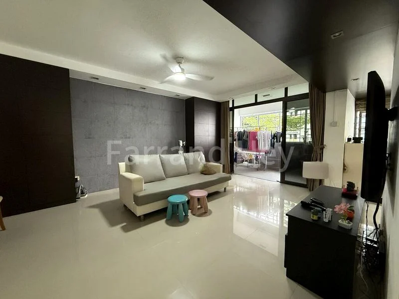 Executive HDB for Rent in  320C Anchorvale Drive - Image 1