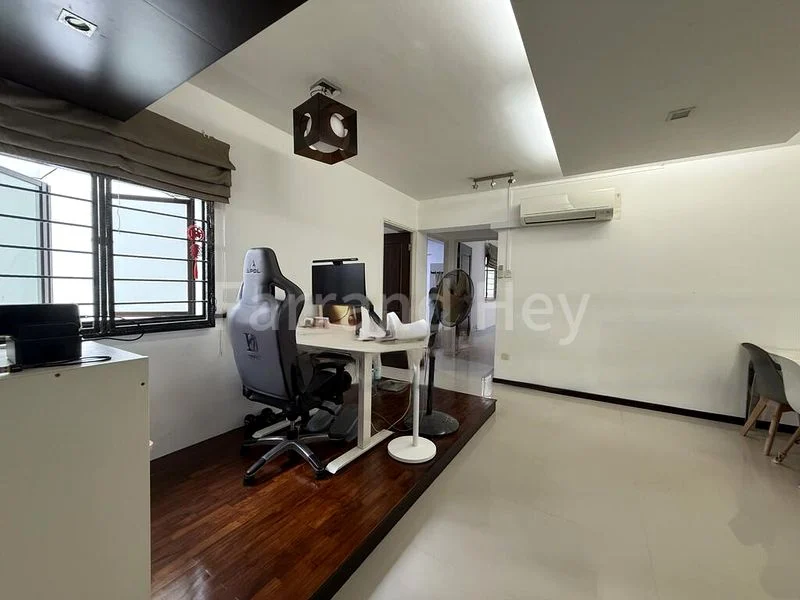 Executive HDB for Rent in  320C Anchorvale Drive - Image 3