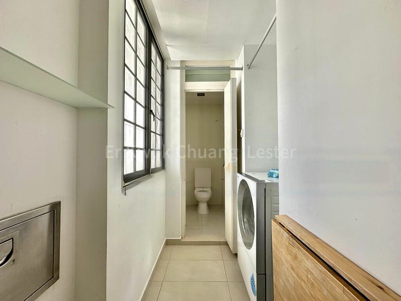 3 Bed Condo for Rent in  8 @ Mount Sophia - Image 9
