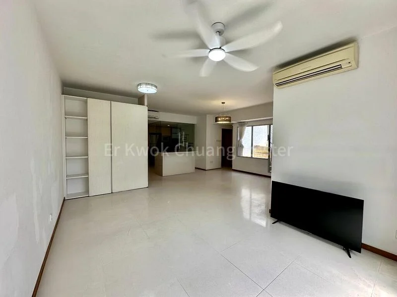 3 Bed Condo for Rent in  8 @ Mount Sophia - Image 3
