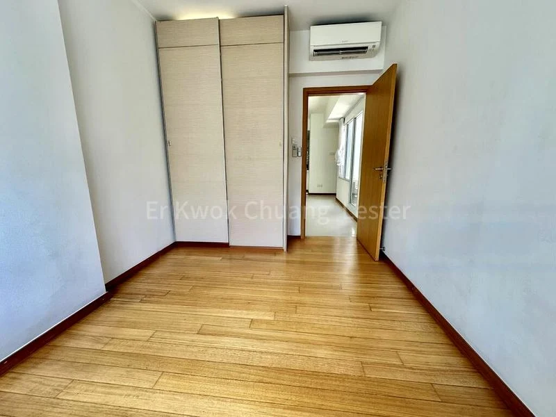 3 Bed Condo for Rent in  8 @ Mount Sophia - Image 4