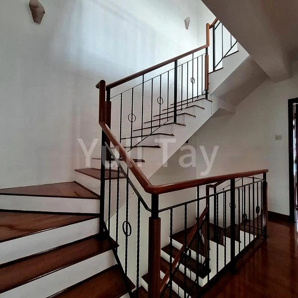 5 Bed Semi-Detached House (Landed) for Rent in  Pavilion Park - Image 4