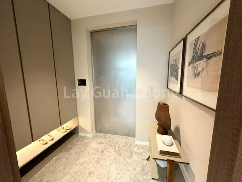 3 Bed Apartment (Condo) for Sale in Amberglades - Image 1