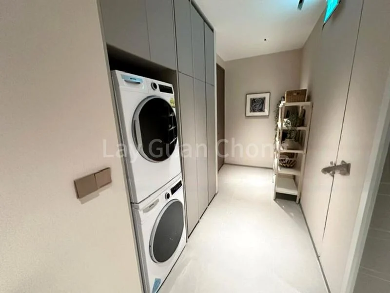 3 Bed Apartment (Condo) for Sale in Amberglades - Image 3