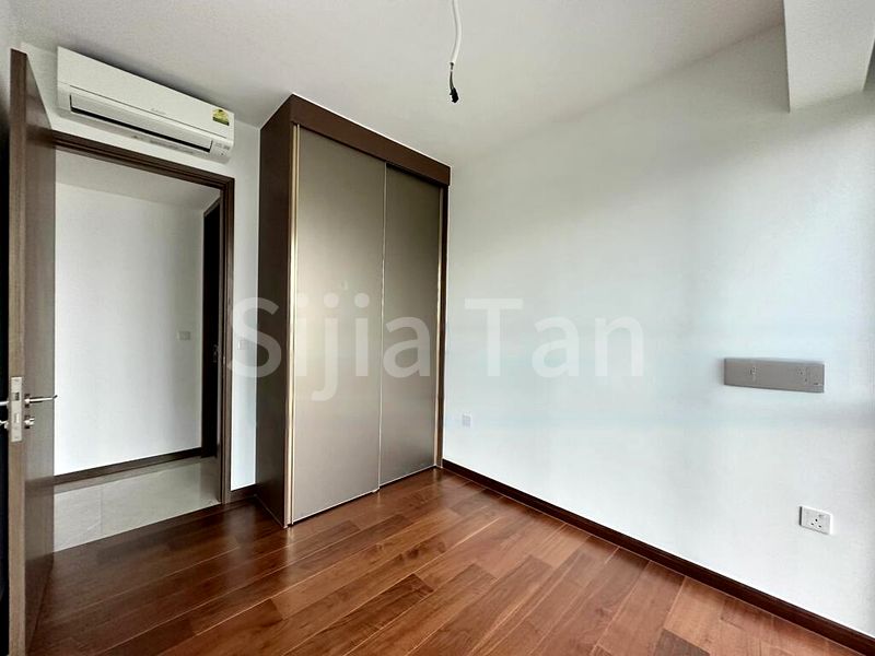 3 Bed Condo for Sale in  Normanton Park - Image 8