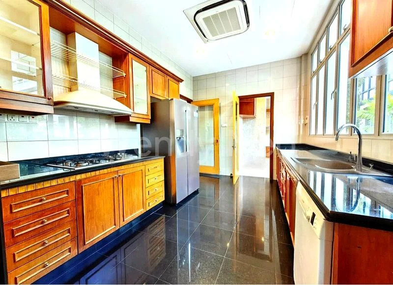 6 Bed Bungalow (Landed) for Rent in  Villas Holland - Image 14