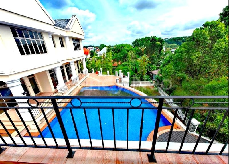 6 Bed Bungalow (Landed) for Rent in  Villas Holland - Image 6