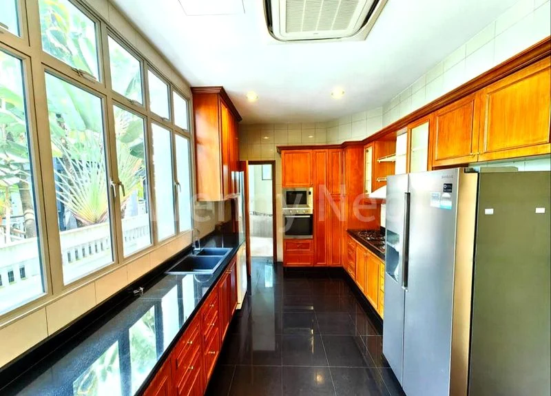 6 Bed Bungalow (Landed) for Rent in  Villas Holland - Image 7