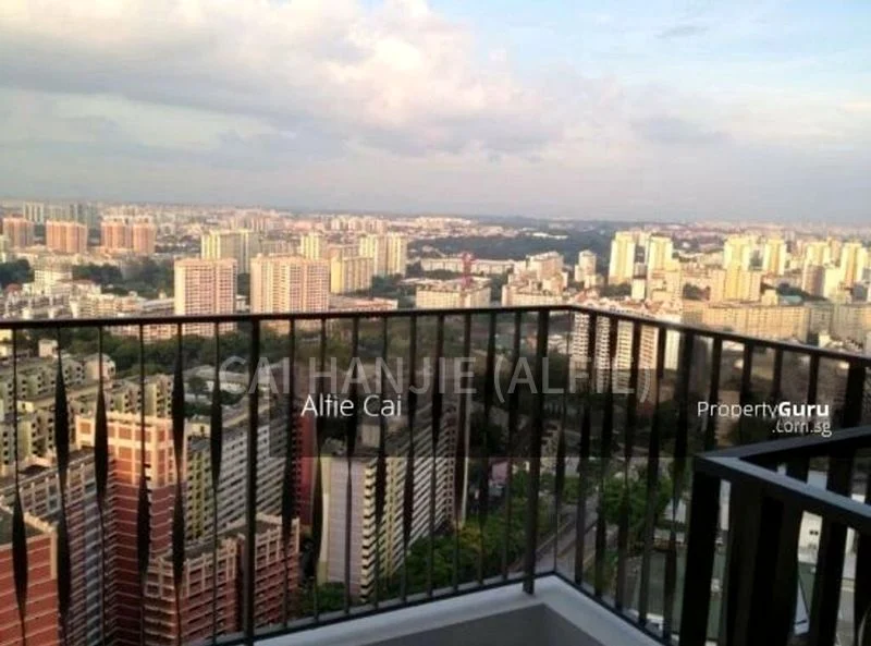 2 Bed Condo for Rent in Trevista - Image 1