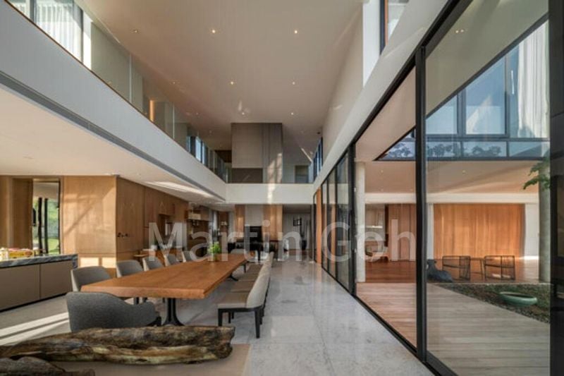 7 Bed Bungalow (Landed) for Sale in  Dunearn Road - Image 1