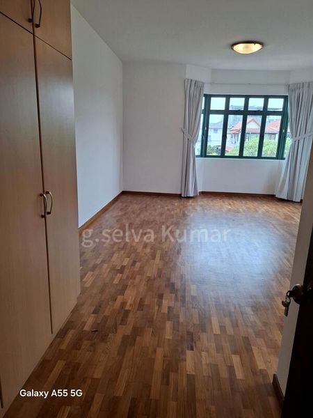 5 Bed Semi-Detached House (Landed) for Rent in  Eastwood Drive - Image 3