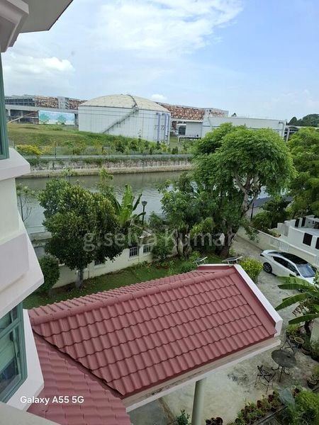 5 Bed Semi-Detached House (Landed) for Rent in  Eastwood Drive - Image 2
