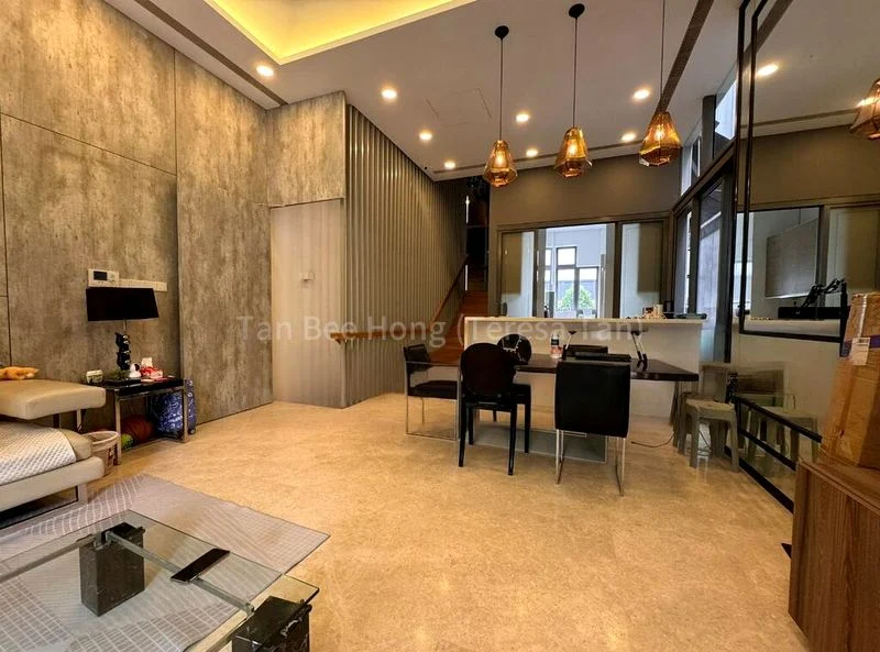 4 Bed Cluster House (Landed) for Sale in  The Carrara - Image 19