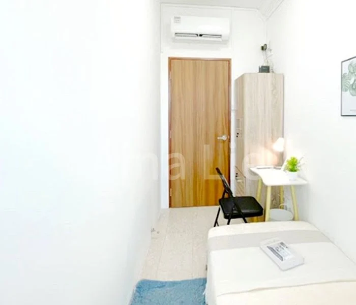 Common Room (Condo) for Rent in Fortune Jade - Image 2