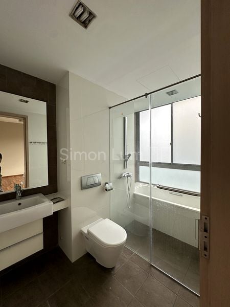 3 Bed Condo for Rent in  Botannia - Image 6
