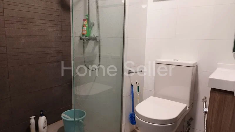 3 Bed Executive Condo for Sale in Lake Life - Image 10