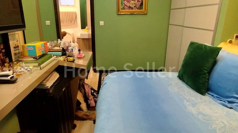 3 Bed Executive Condo for Sale in Lake Life - Image 6