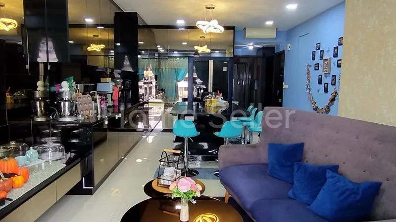 3 Bed Executive Condo for Sale in Lake Life - Image 1