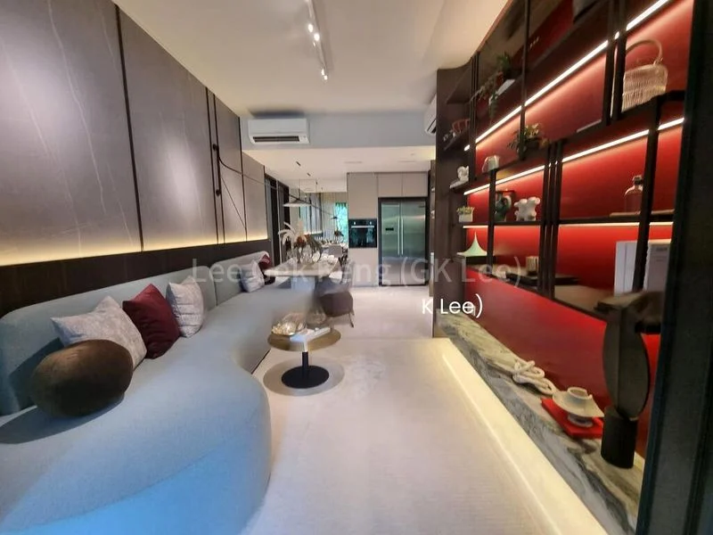 3 Bed Executive Condo for Sale in Altura - Image 2