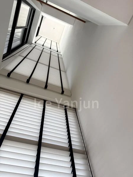 5+1 Bed Terraced House (Landed) for Sale in  Jalan Elok - Image 6