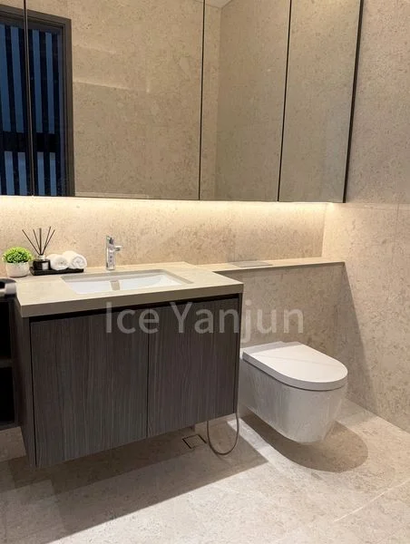 5+1 Bed Terraced House (Landed) for Sale in  Jalan Elok - Image 8