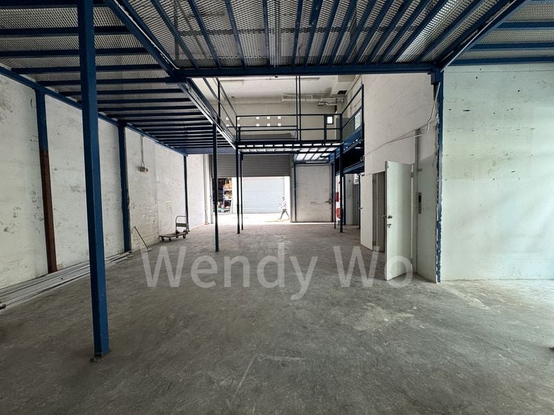 Warehouse for Rent in  The Splendour - Image 3