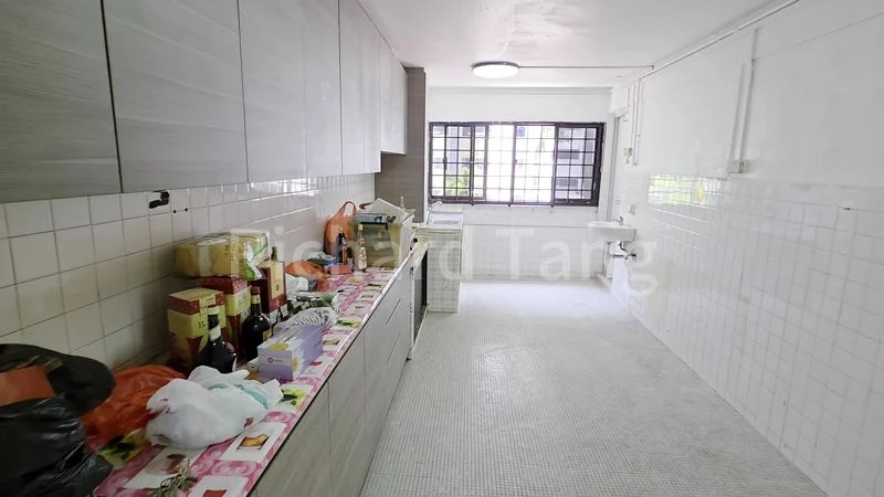 3 Room (3NG) HDB for Sale in  442 Ang Mo Kio Avenue 10 - Image 3