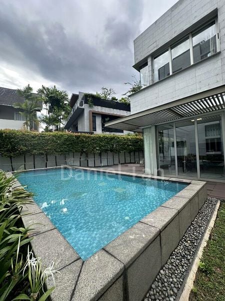4 Bed Condo for Rent in  White House Residences - Image 6