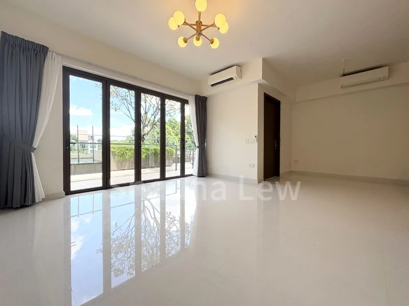 4 Bed Apartment (Condo) for Rent in Parksuites - Image 2