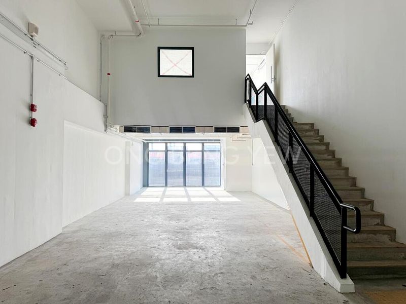 Light Industrial (B1) for Sale: Inspace - Image 2