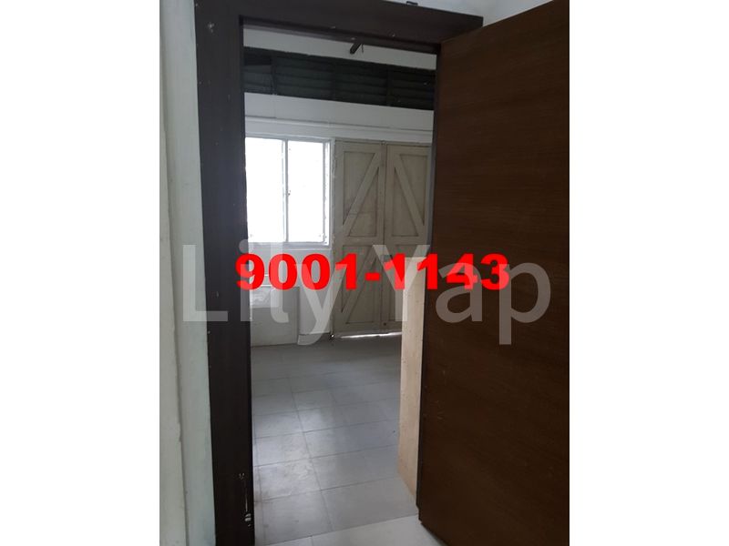 Shop / Shophouse for Rent in  Clementi Avenue 2 Shopping Centre - Image 2
