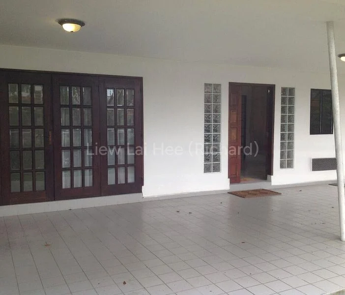 3 Bed Semi-Detached House (Landed) for Rent in  Thomson Ridge - Image 3