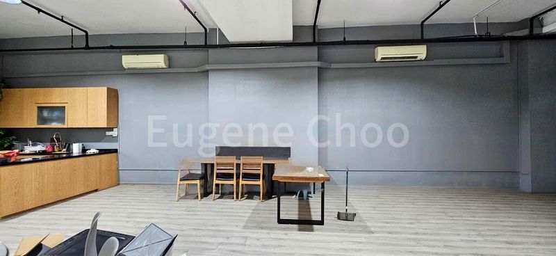 Light Industrial (B1) for Rent: MAE Building - Image 3