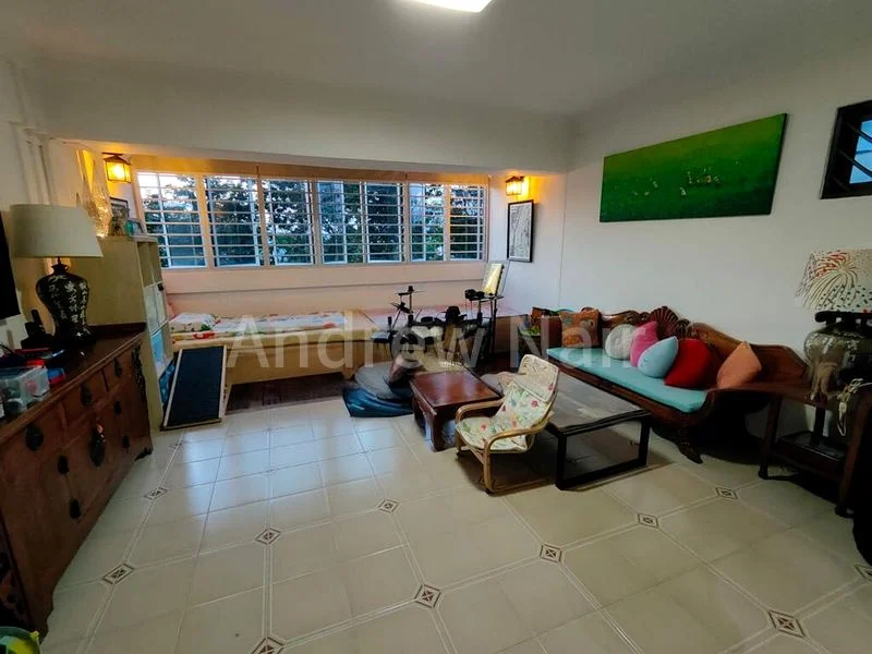 Maisonette HDB for Sale in 333 Ubi Avenue 1 - Image 1